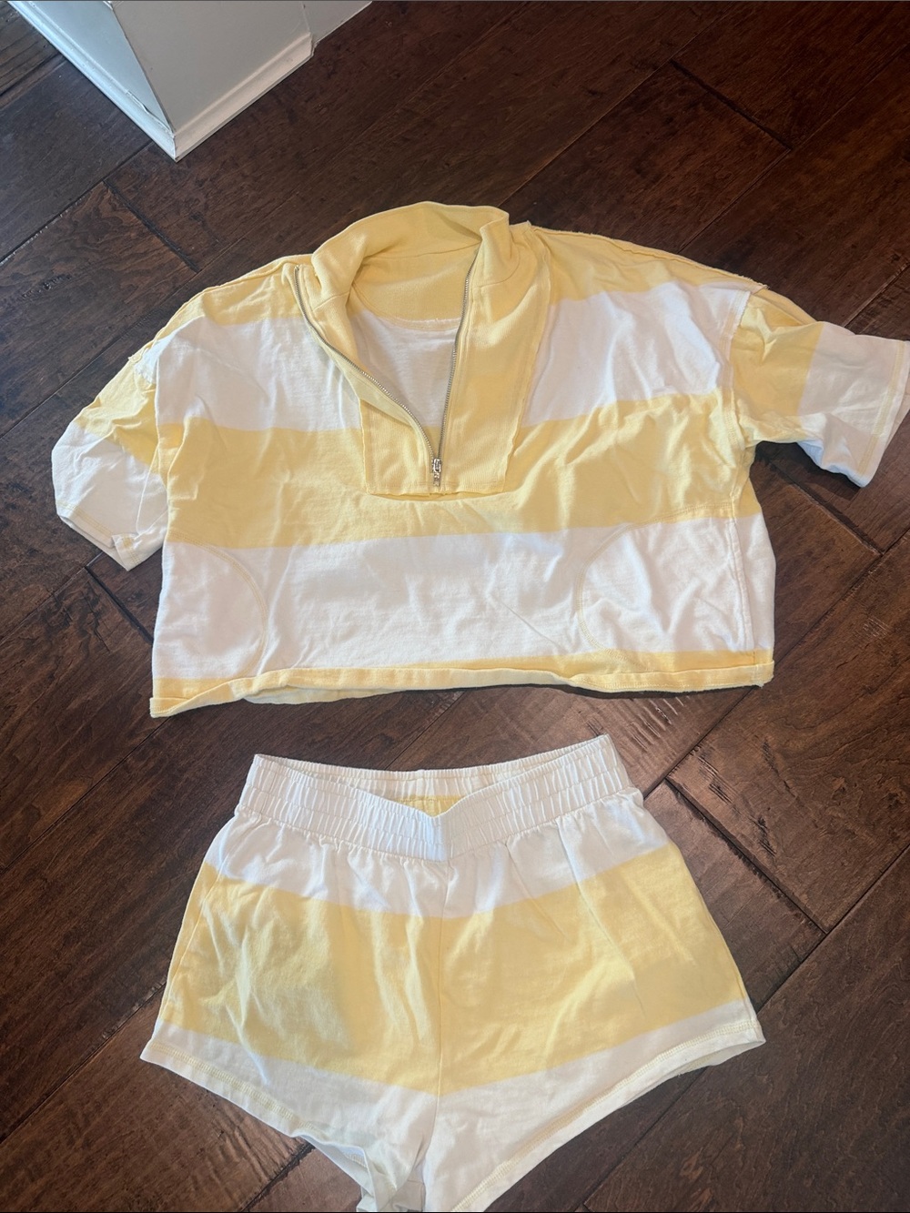 Free people- Women’s Two-Piece Striped Lounge Set - Yellow & White